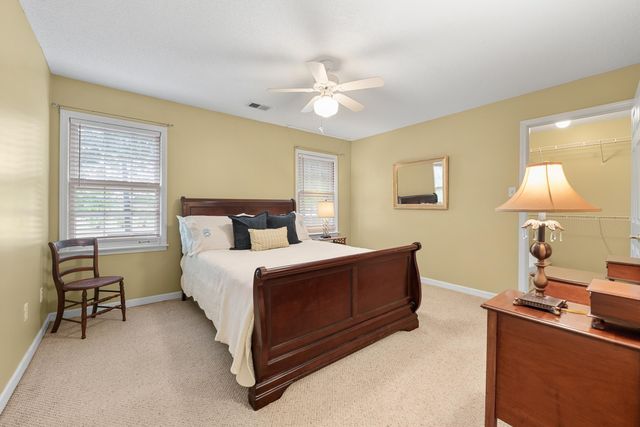 732 N TREE DR, Collierville, TN 38017