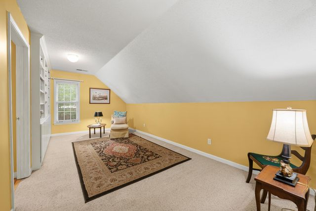 732 N TREE DR, Collierville, TN 38017