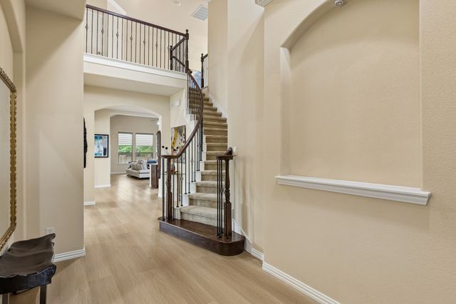 302 Phillips Court, Fate, TX 75087