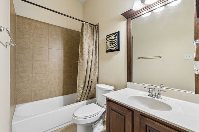 302 Phillips Court, Fate, TX 75087
