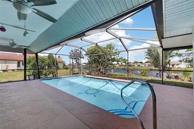 289 MACARTHUR DRIVE, Port Charlotte, FL 33954