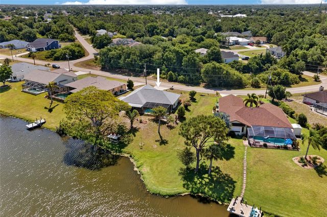 289 MACARTHUR DRIVE, Port Charlotte, FL 33954