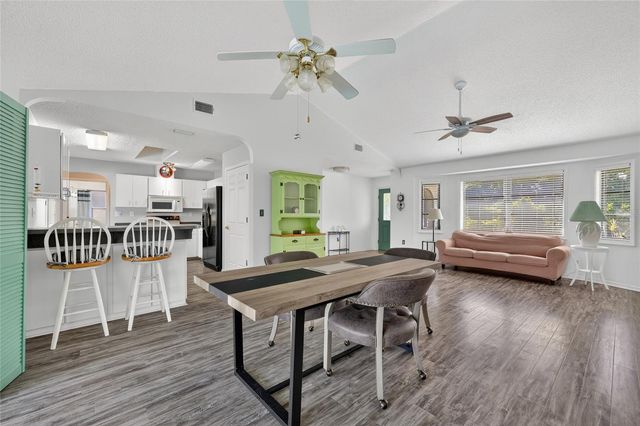 289 MACARTHUR DRIVE, Port Charlotte, FL 33954