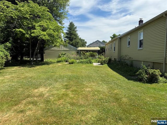173 Walnut Street, Northvale, NJ 07647
