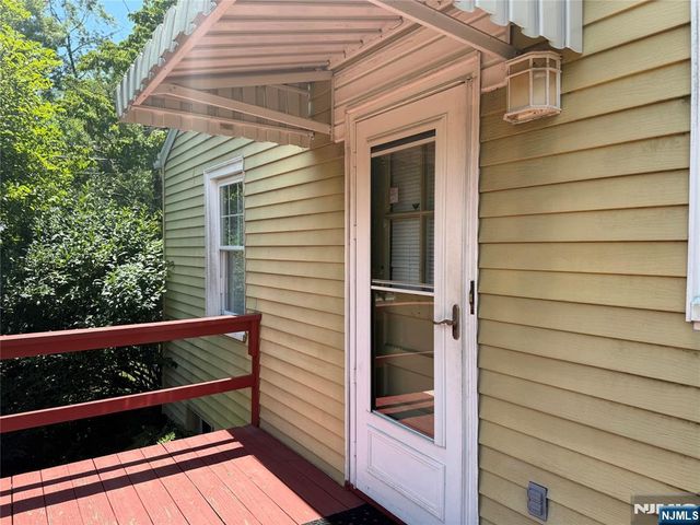 173 Walnut Street, Northvale, NJ 07647