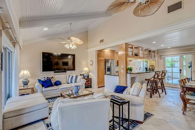 3667 Cape Pointe Circle, Jupiter, FL 33477