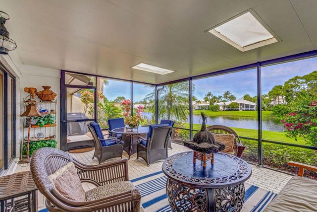 3667 Cape Pointe Circle, Jupiter, FL 33477