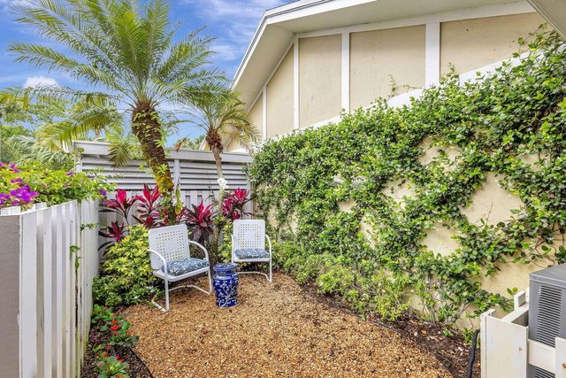 3667 Cape Pointe Circle, Jupiter, FL 33477