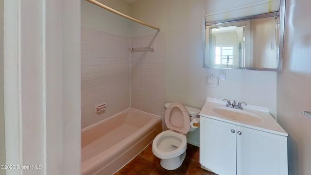 420 Delaware Avenue Apt 4, Albany, NY 12209