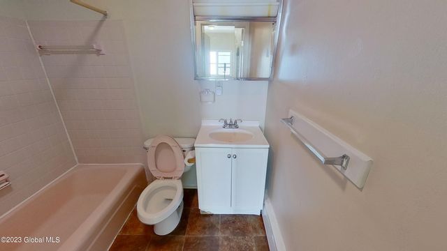 420 Delaware Avenue Apt 4, Albany, NY 12209