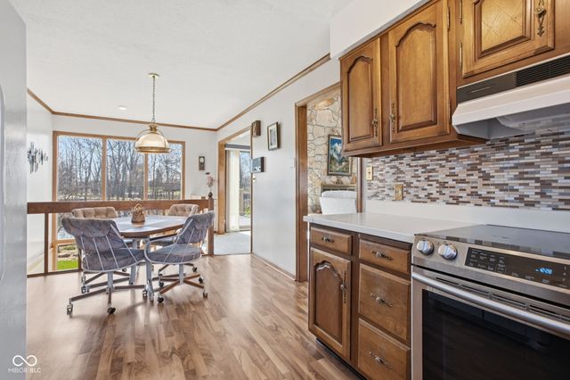 219 Cheshire Circle, Noblesville, IN 46062