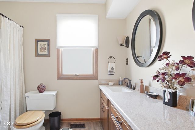 219 Cheshire Circle, Noblesville, IN 46062