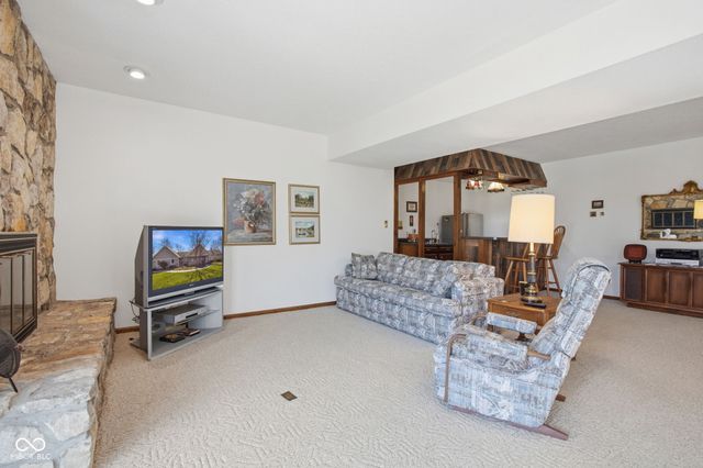 219 Cheshire Circle, Noblesville, IN 46062