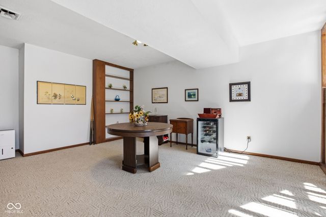 219 Cheshire Circle, Noblesville, IN 46062