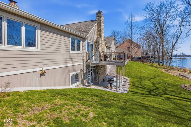 219 Cheshire Circle, Noblesville, IN 46062