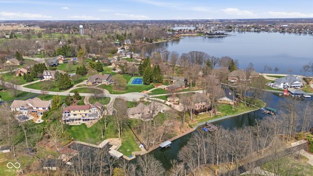 219 Cheshire Circle, Noblesville, IN 46062