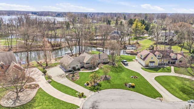 219 Cheshire Circle, Noblesville, IN 46062