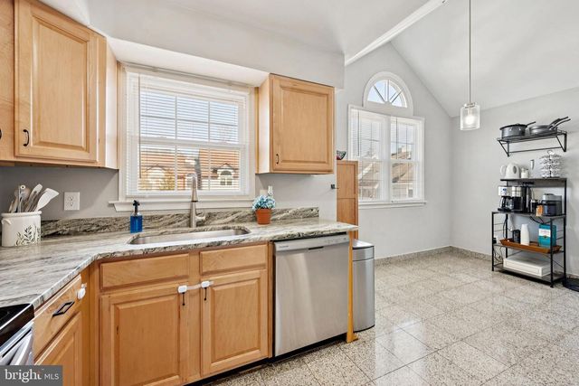 1142 CHANTICLEER, Cherry Hill, NJ 08003