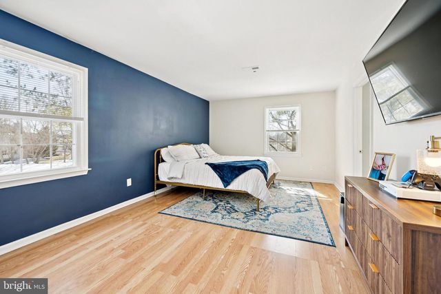 1142 CHANTICLEER, Cherry Hill, NJ 08003