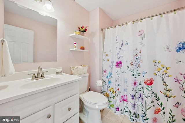 1142 CHANTICLEER, Cherry Hill, NJ 08003