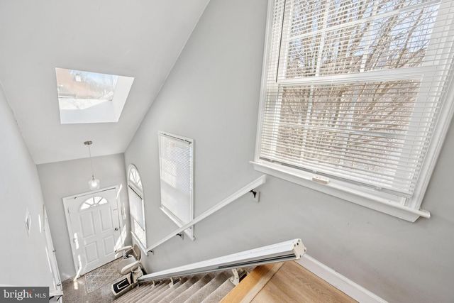 1142 CHANTICLEER, Cherry Hill, NJ 08003