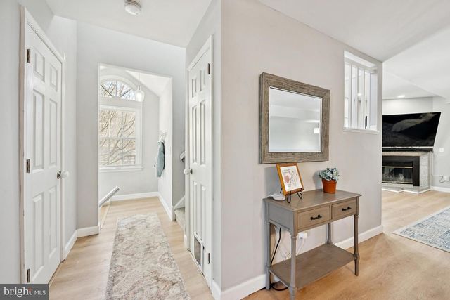 1142 CHANTICLEER, Cherry Hill, NJ 08003