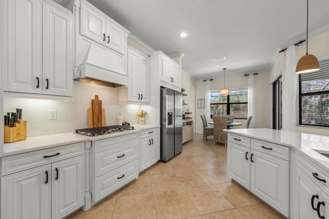 13807 SWIFTWATER WAY, Bradenton, FL 34211