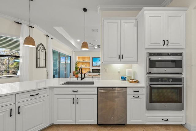 13807 SWIFTWATER WAY, Bradenton, FL 34211