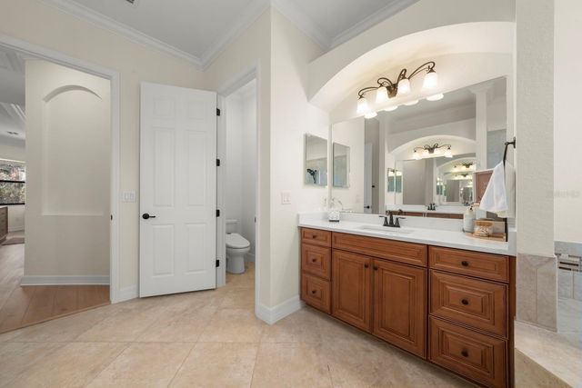 13807 SWIFTWATER WAY, Bradenton, FL 34211