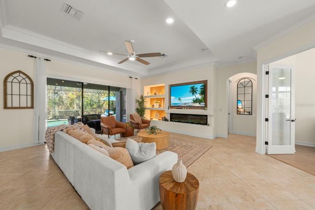 13807 SWIFTWATER WAY, Bradenton, FL 34211