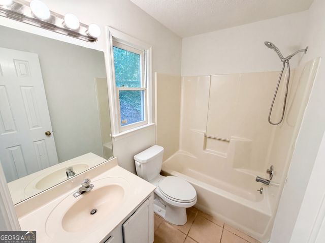 1150 Magnolia Way SE, Smyrna, GA 30082