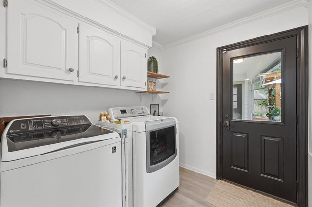 6126 Hickorycrest Drive, Spring, TX 77389