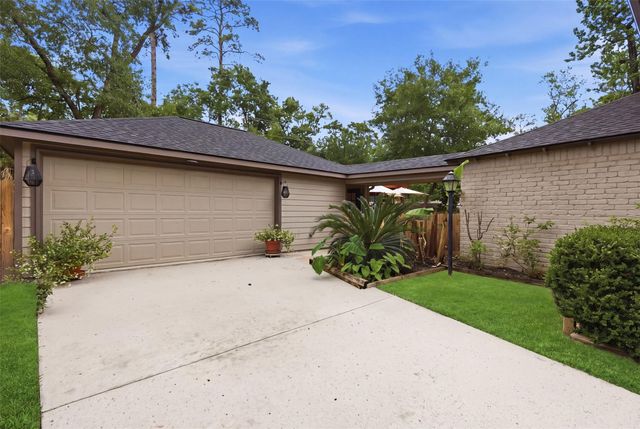 6126 Hickorycrest Drive, Spring, TX 77389