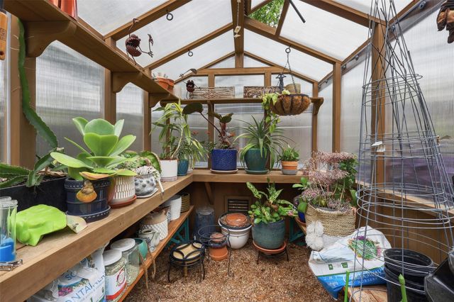 6126 Hickorycrest Drive, Spring, TX 77389