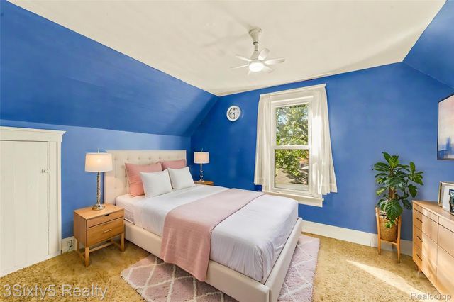 447 Walnut Street, Wyandotte, MI 48192