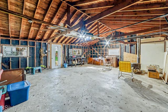 447 Walnut Street, Wyandotte, MI 48192