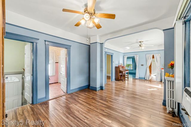 447 Walnut Street, Wyandotte, MI 48192