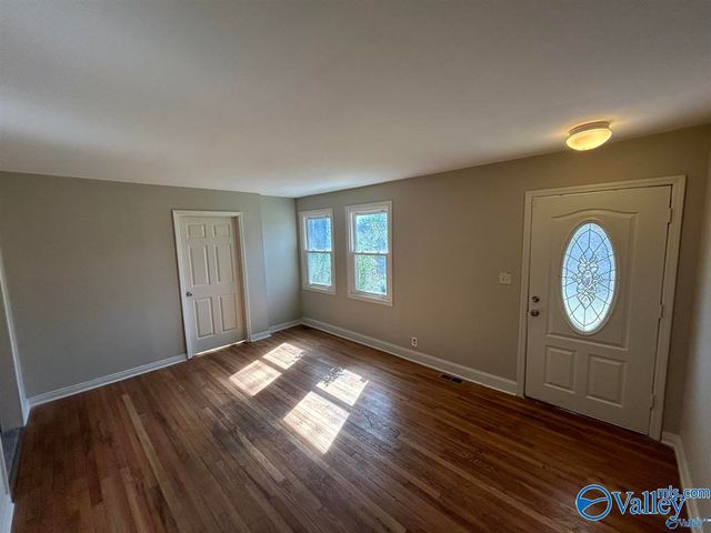 802 Crestline Road NW, Huntsville, AL 35816