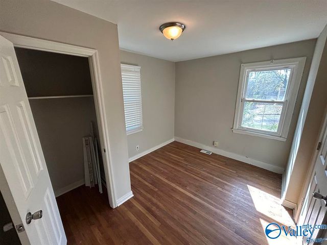 802 Crestline Road NW, Huntsville, AL 35816