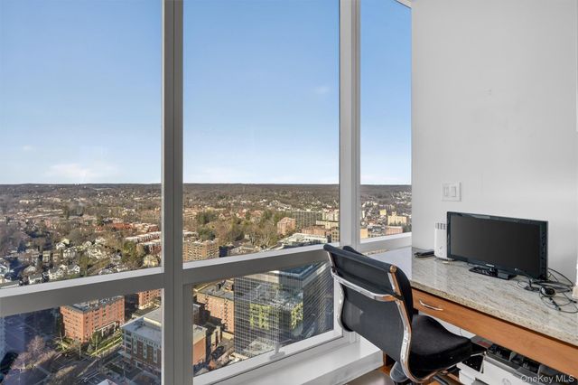 5 Renaissance Square PH6C, White Plains, NY 10601