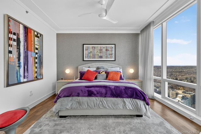 5 Renaissance Square PH6C, White Plains, NY 10601