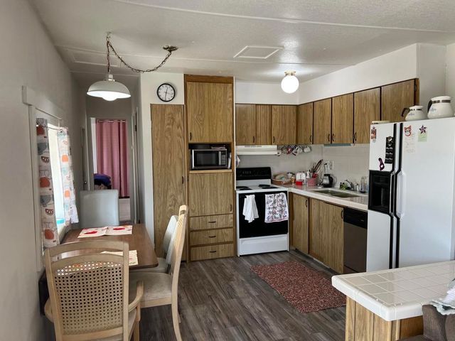 69290 Parkside Drive, Desert Hot Springs, CA 92241