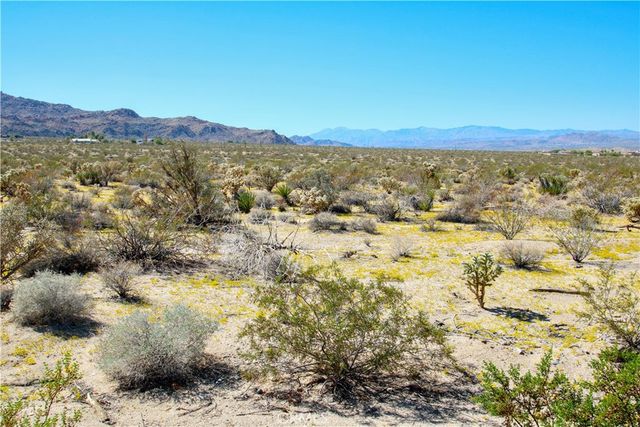 6789 Copper Mountain, 29 Palms, CA 92277