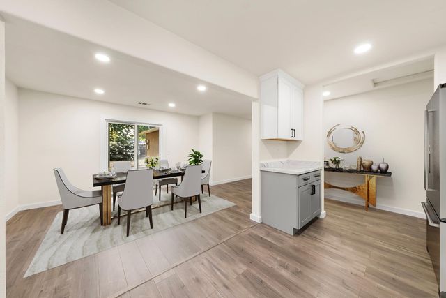 3919 Huron St, Sacramento, CA 95838