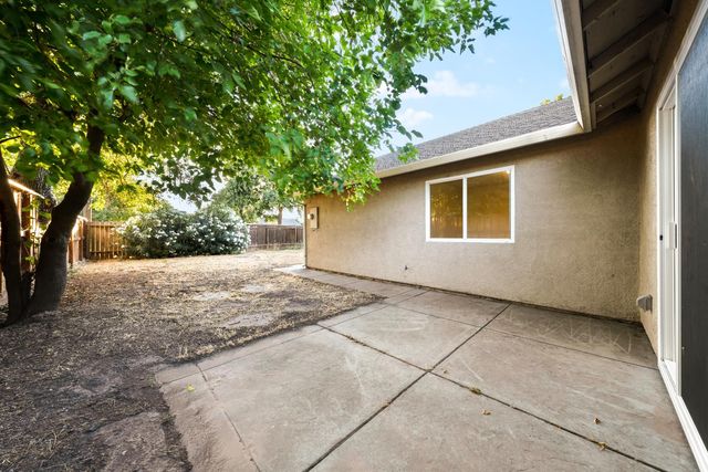 3919 Huron St, Sacramento, CA 95838