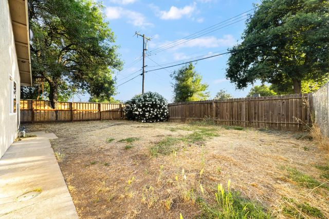 3919 Huron St, Sacramento, CA 95838