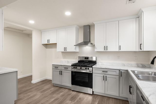3919 Huron St, Sacramento, CA 95838