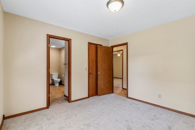 400 E Elm Street, Nixa, MO 65714