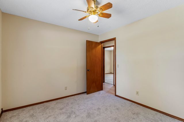 400 E Elm Street, Nixa, MO 65714