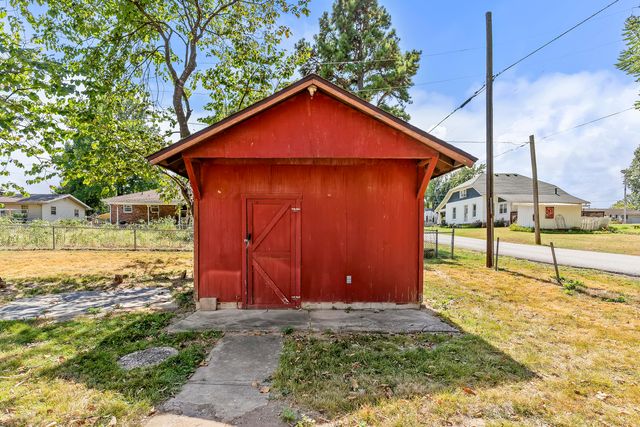 400 E Elm Street, Nixa, MO 65714